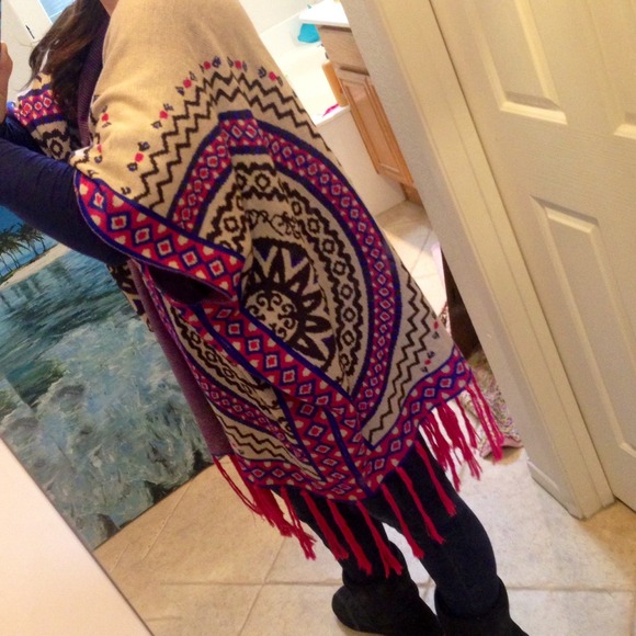 Boho Aztec sweater - Picture 3 of 4