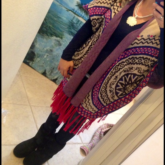 Boho Aztec sweater - Picture 4 of 4
