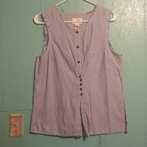 Edgy button down sleeveless shirt