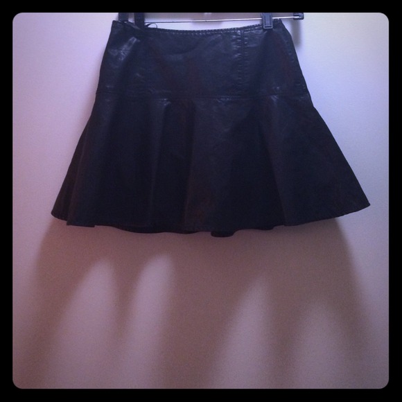 Leather skirt