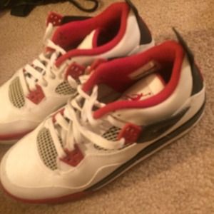 Jordan fire red 4's