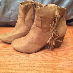 Fringe tan bootie