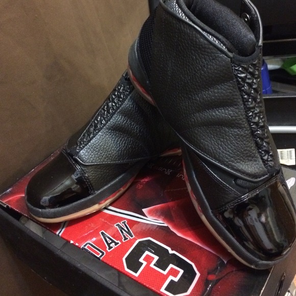 SOLD- Jordan BRAND NEW COLLECTIBLES Jordan 16s - Picture 3 of 4