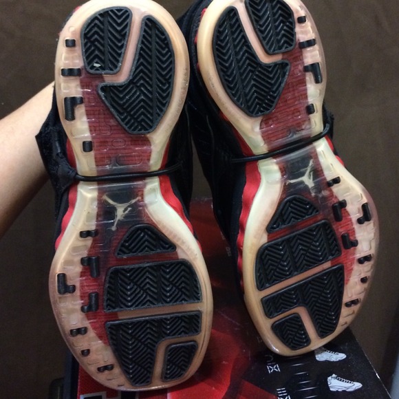 SOLD- Jordan BRAND NEW COLLECTIBLES Jordan 16s - Picture 4 of 4