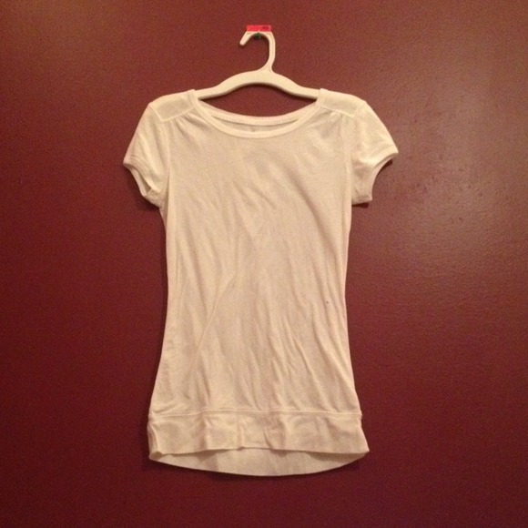 Basic white t-shirt