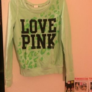Leopard lime green crewneck LOVE PINK