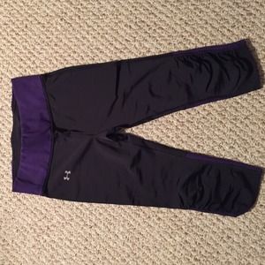 Under Armour capris