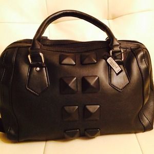 black with square bottoms