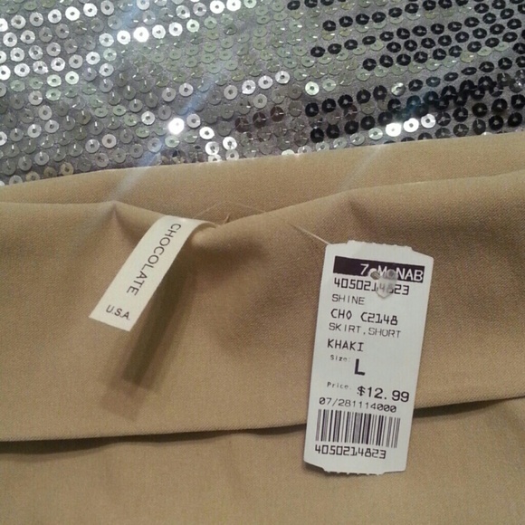 Skirt - Picture 2 of 2