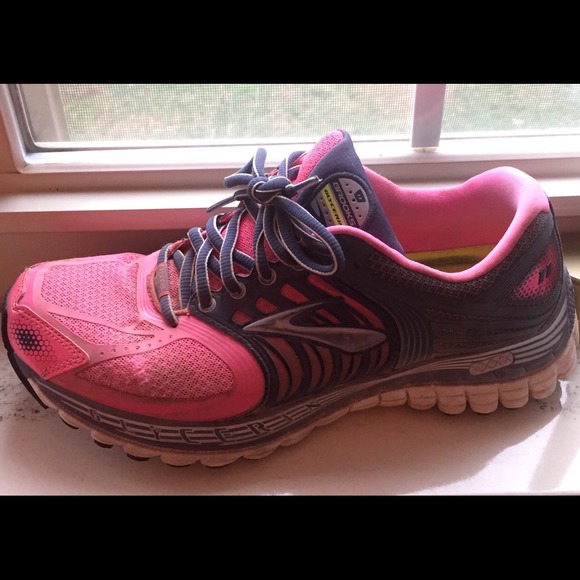 Brooks Glycerin Running Shoes.