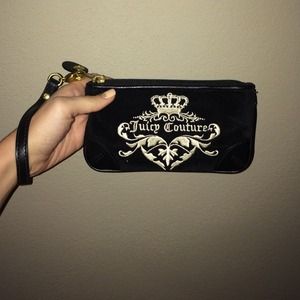 black juicy couture wristlet new with out tags