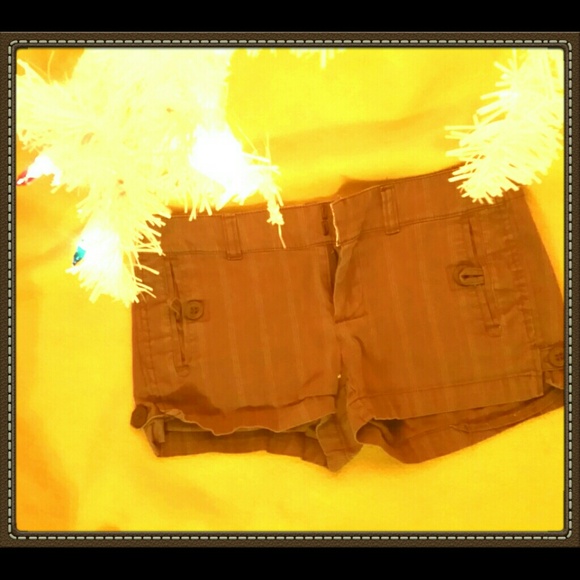 Arizona shorts - Picture 2 of 2