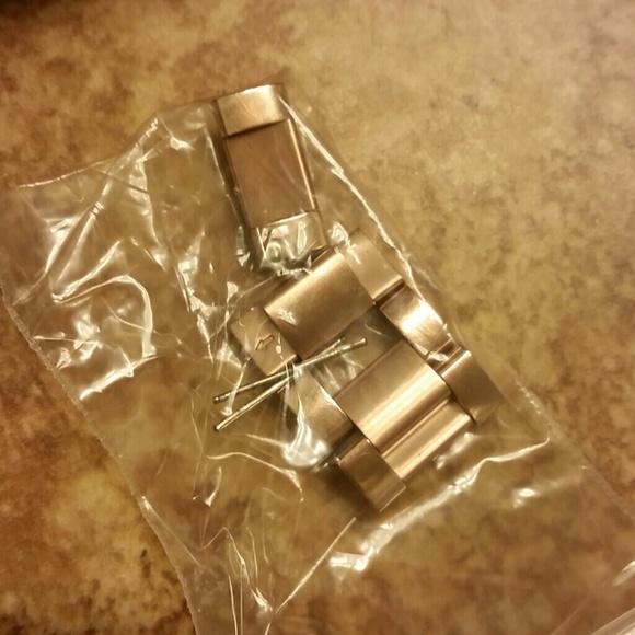 ❌SOLD❌Michael Kors watch❌SOLD❌ - Picture 3 of 4