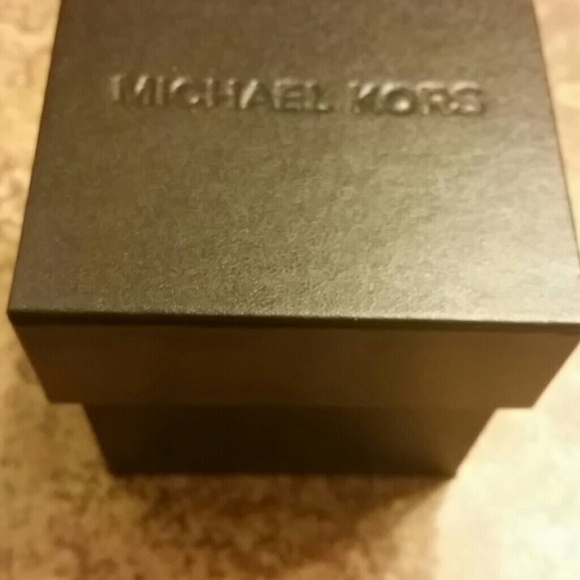 ❌SOLD❌Michael Kors watch❌SOLD❌ - Picture 4 of 4