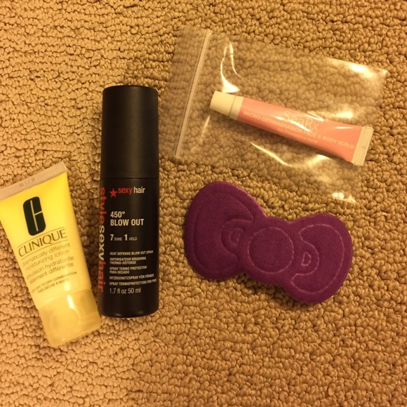 Clinique make up set