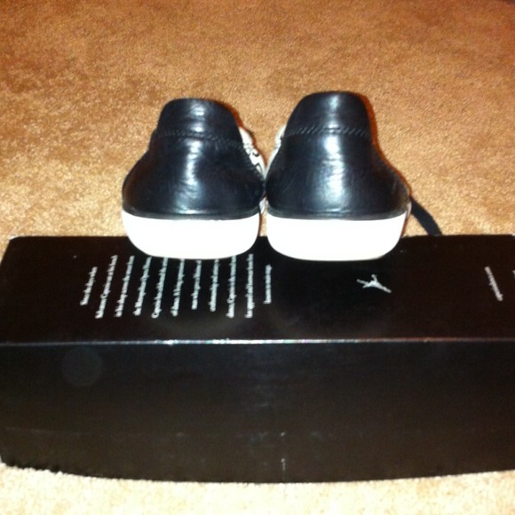 Coach Tennis Shoes - Picture 3 of 4