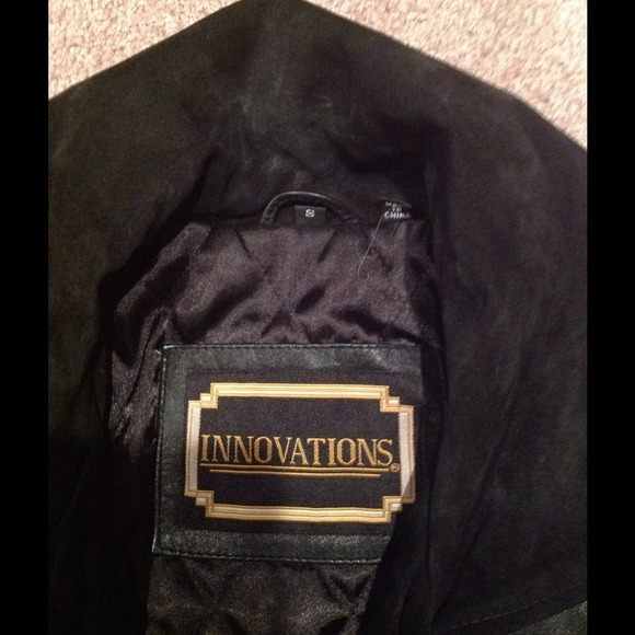 Leather jacket - Picture 2 of 4