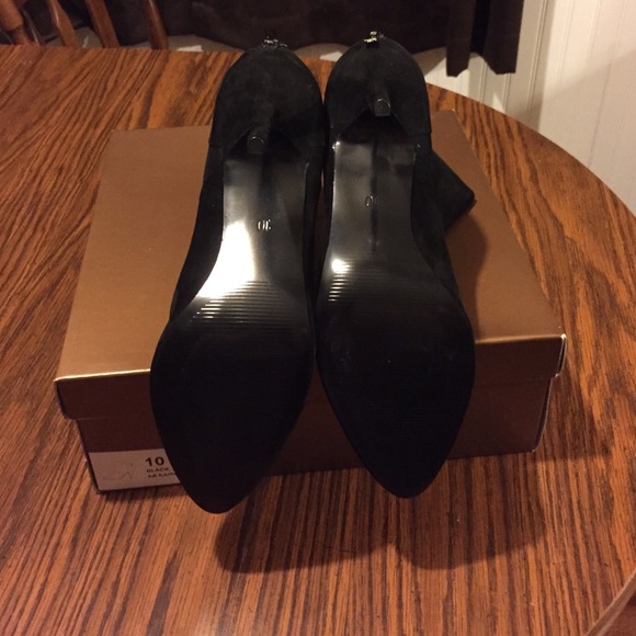 ‼️Reduced‼️Audrey brooke black suede booties - Picture 2 of 3