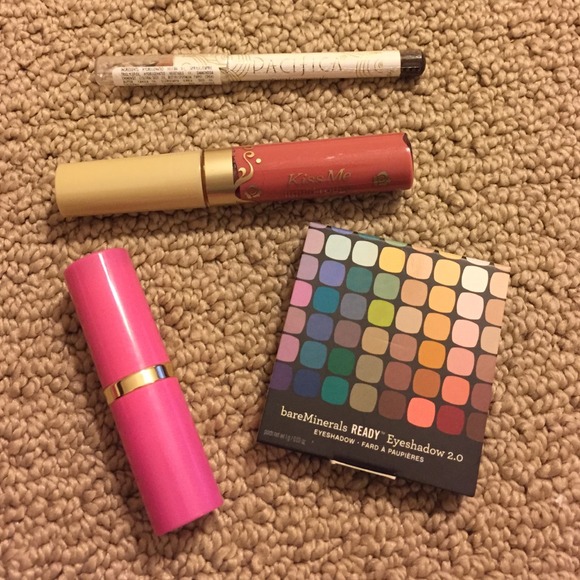 BareMinerals make up set