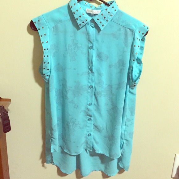 Button down top