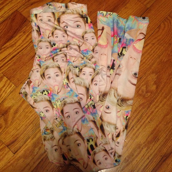 Miley Cyrus Bangerz Leggings - Picture 1 of 3