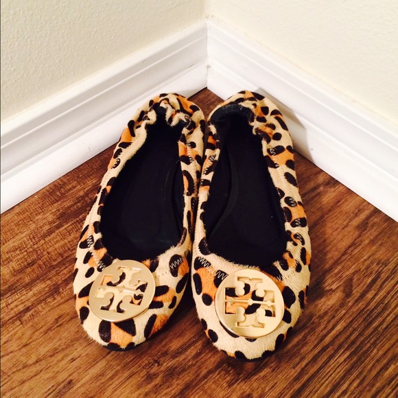 Authentic Printed Tory burch reva flats🅿️🅿️ - Picture 1 of 3