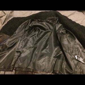 Additional pics:-) interior real leather jacket