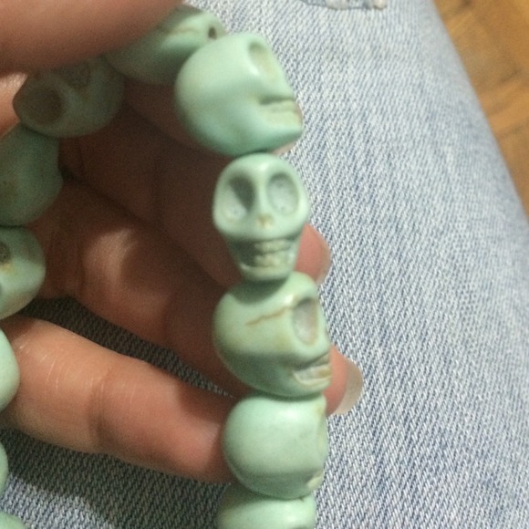 Turquoise Skull Bracelet - Picture 3 of 3
