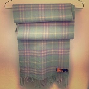❌❌ sold Burberry scarf- guaranteed authentic
