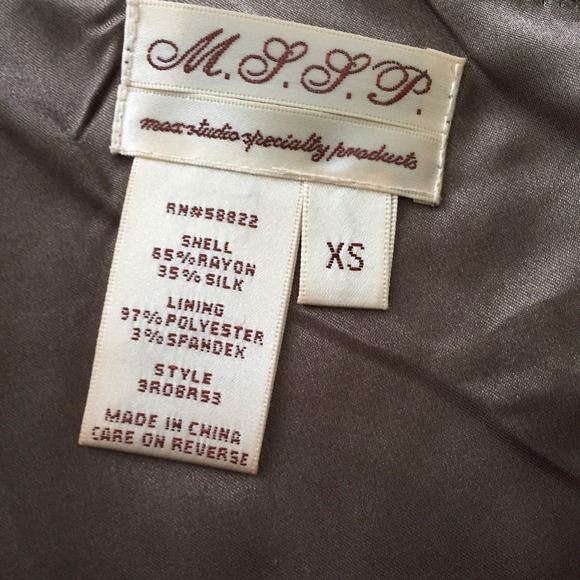 ❌SOLD❌Max Studio silk speckled one shoulder dress - Picture 4 of 4