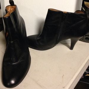 Nine West short boot