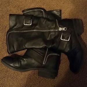 Black Rocket Dog boots