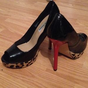 Beautiful Steve Madden Heels😍