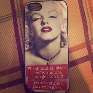 iPhone 5 Marylin Monroe case
