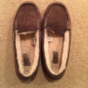 Ugg slippers