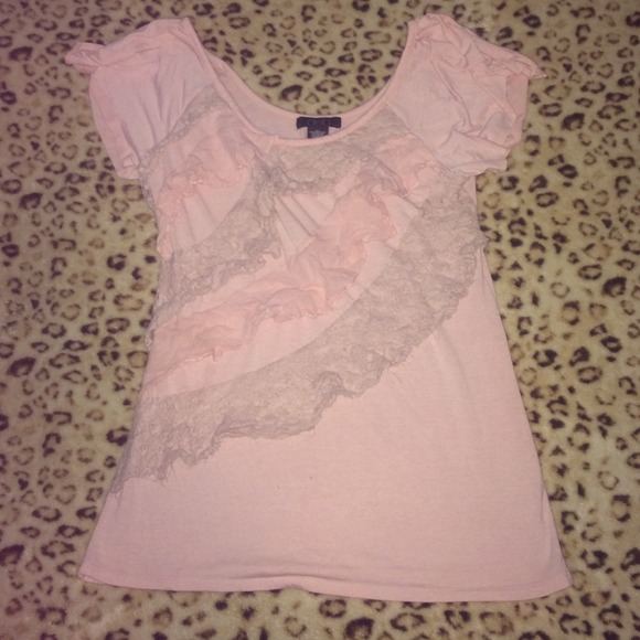 Small Debs shirt. Light pink