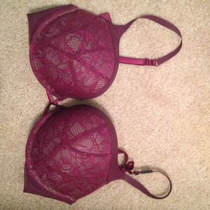 Victoria's Secret Bombshell Bra 36C
