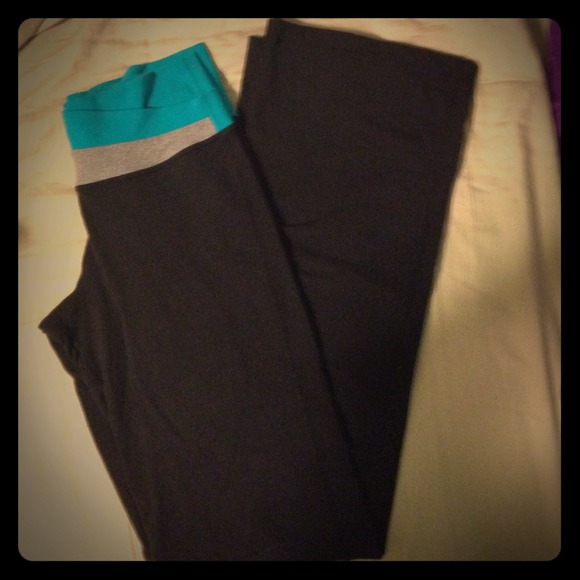 Lululemon groove pant
