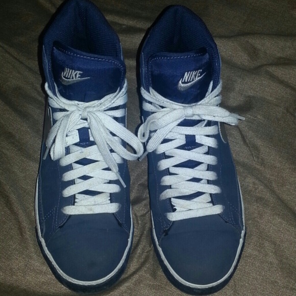 Nike Shoes - Navy blue Nike hightop Blazers