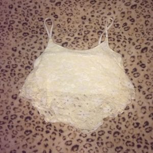 Small rue 21 crop top