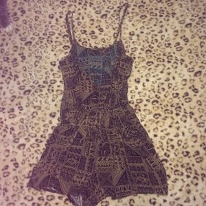 Beautiful forever 21 romper.. Never worn
