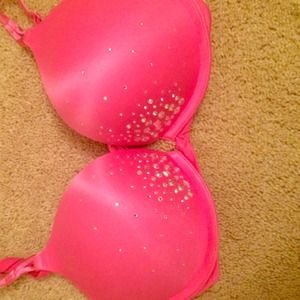 Victoria's Secret Gem-Encrusted Bombshell Bra