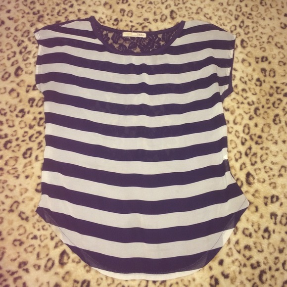 Navy blue small shirt