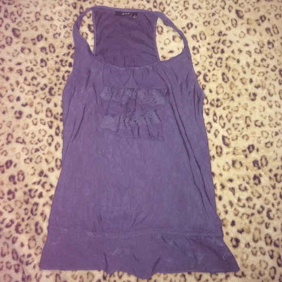 A.n.a size small