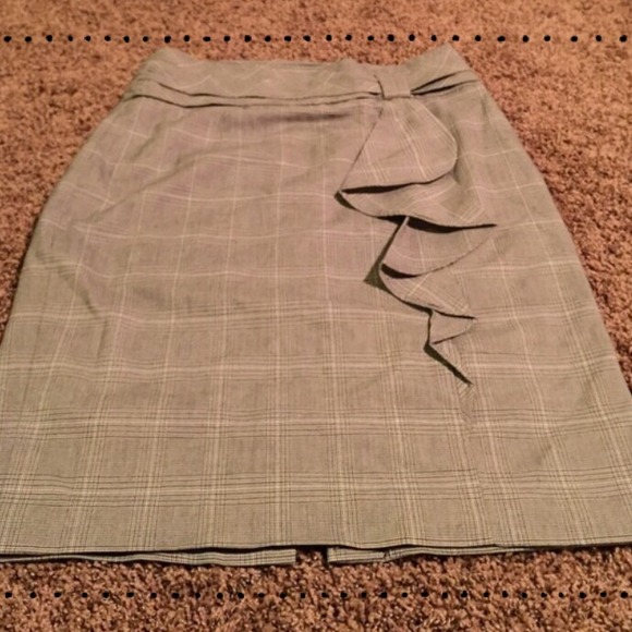 •Worthington Pencil Skirt•