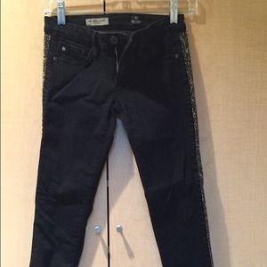 AG skinny with side studs