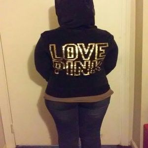 DEDUCED       Love pink sweater black..