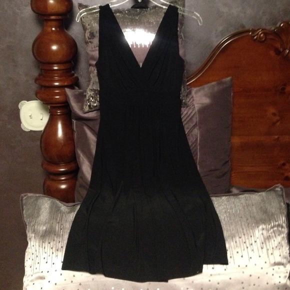 ◼️◾️▪️ Little Black Dress ▪️◾️◼️