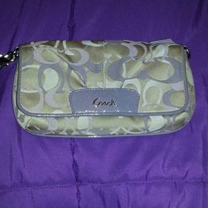 Coach wristlet for @angel917