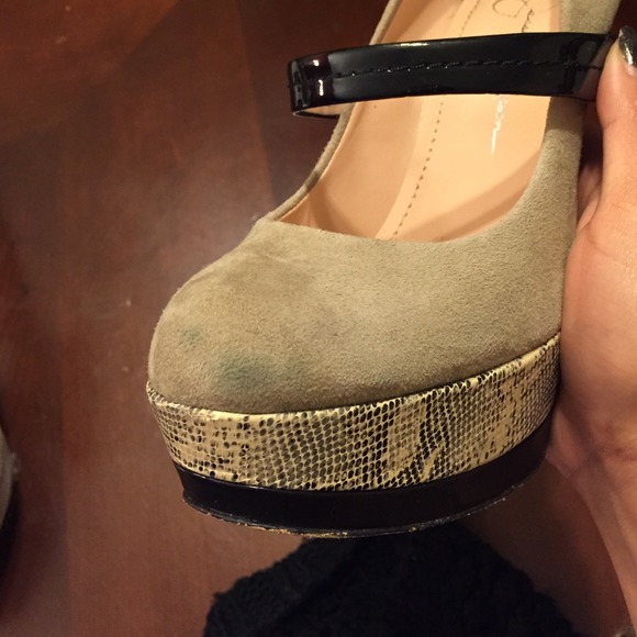 Very cute Jessica Simpson heels - Picture 3 of 4